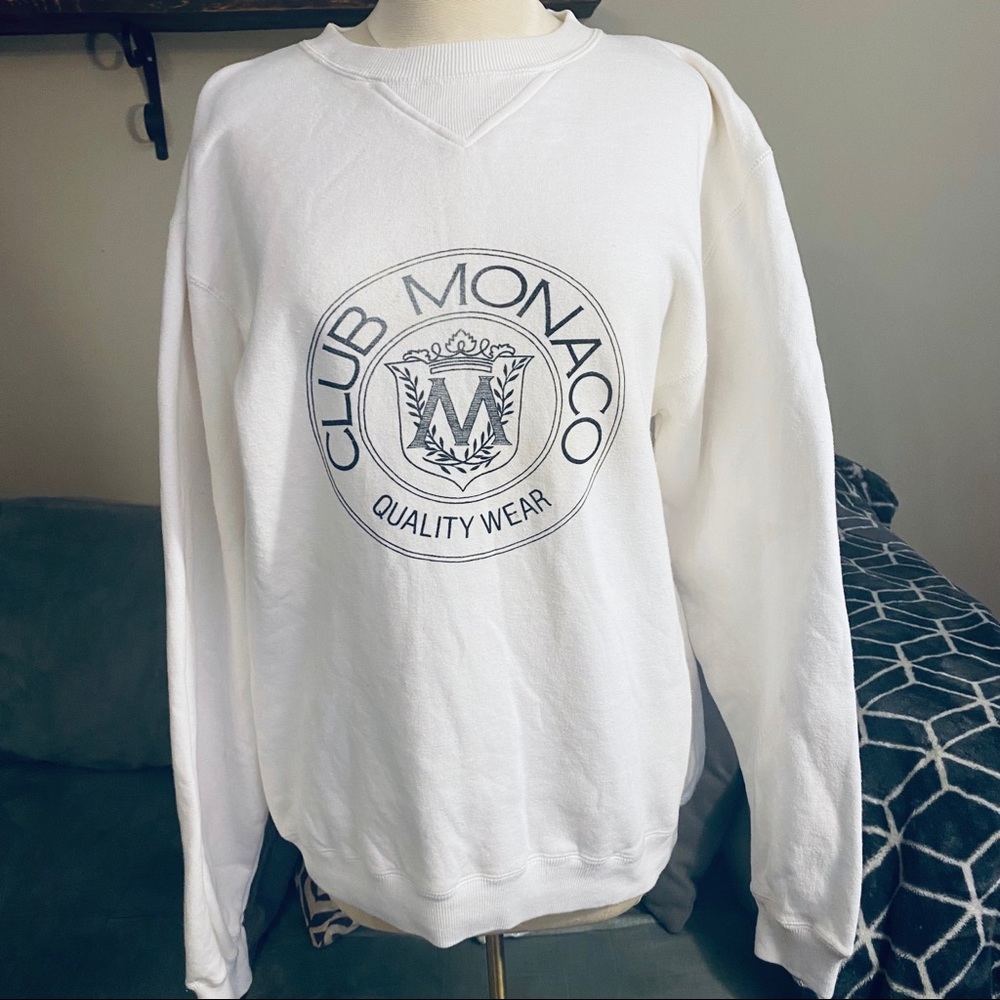 90’s white Club Monaco Crewneck sweater